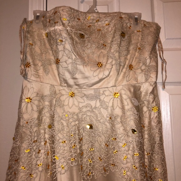 Prom - Picture 2 of 3